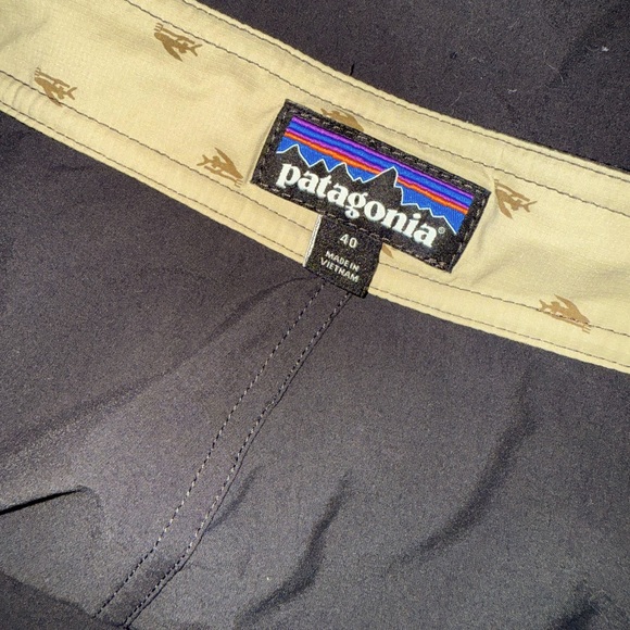 Patagonia Men’s charcoal Stretch Planing 10” inseam Board Shorts 40 - Picture 10 of 13